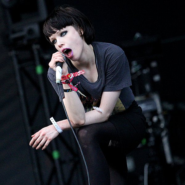 Alice Glass. My Favorite Short-haired Pale Chick